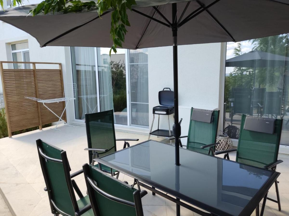 Las Brisas Garden Apartment Burgaz Dış mekan fotoğraf
